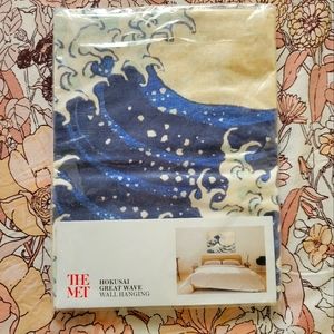 The Great Wave Tapestry - Hokusai
